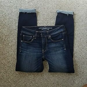 American Eagle size 2 skinny stretch jeans